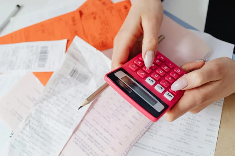 Managing VAT receipts and tax documentation in Saudi Arabia