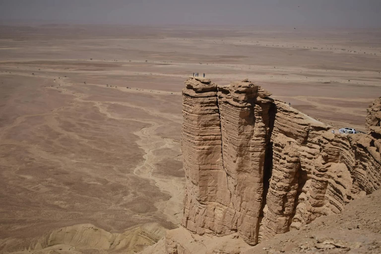 Edge of the World (Jebel Fihrayn)